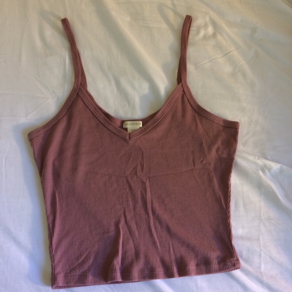 **Tillys tank top**